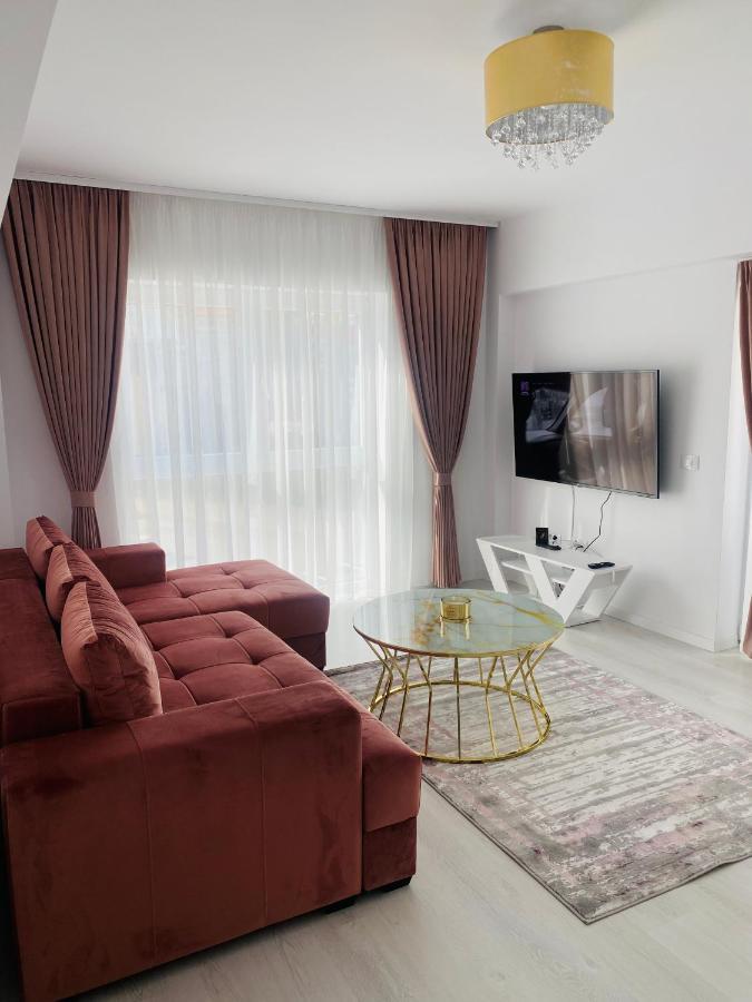 Luxury Queen Câmpulung Moldovenesc Екстериор снимка